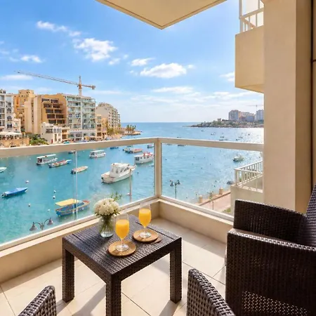Bnbnova - 2br With Balcony & Sea Views In Spinola Bay
