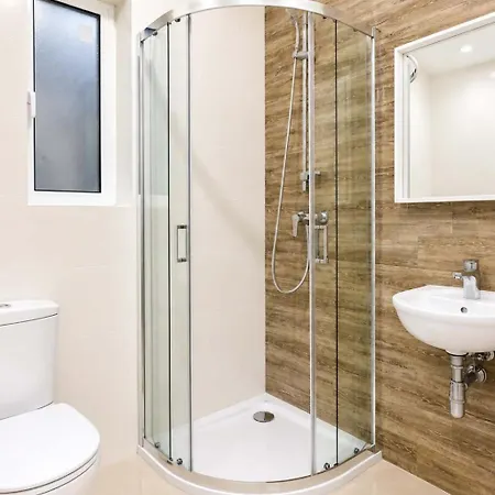 Bnbnova - 2br With Balcony & Sea Views In Spinola Bay San Ġiljan